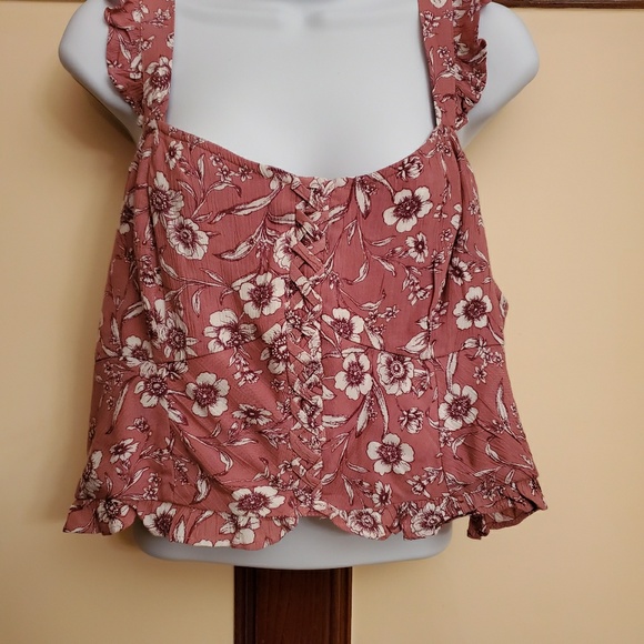 American Eagle Outfitters Tops - American Eagle, crop top sleeveless, size XL.